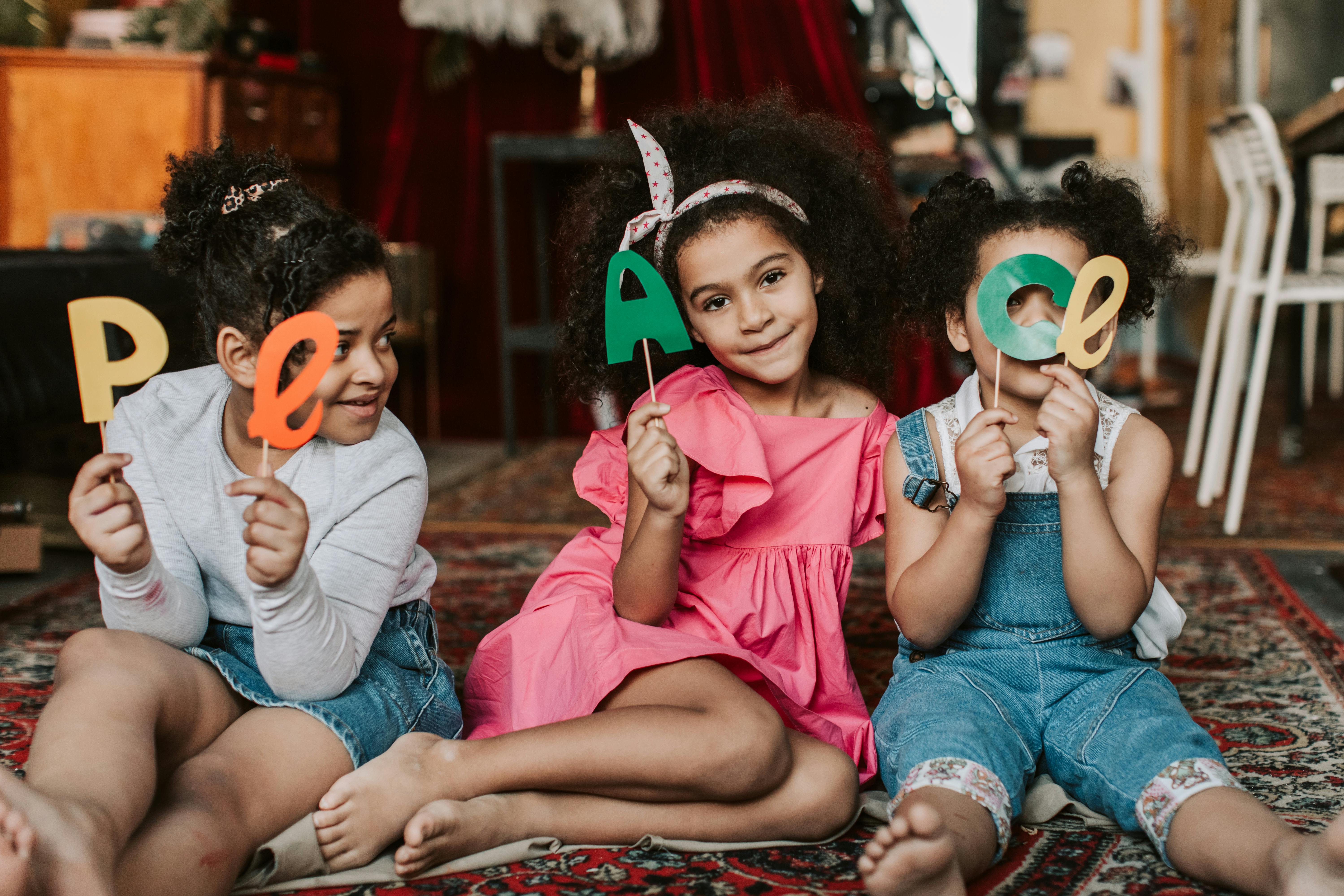 Наша команда работает с детьми